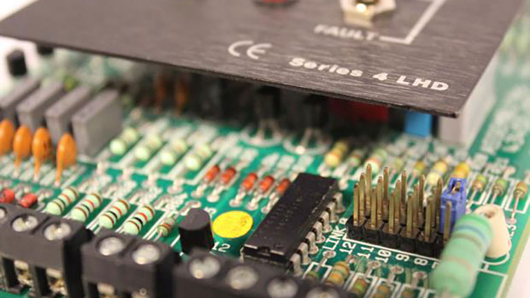 Temperature monitoring system circuit board