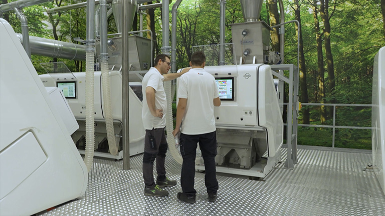 Foreverplast - plastic recycling sorting process plant - Italy